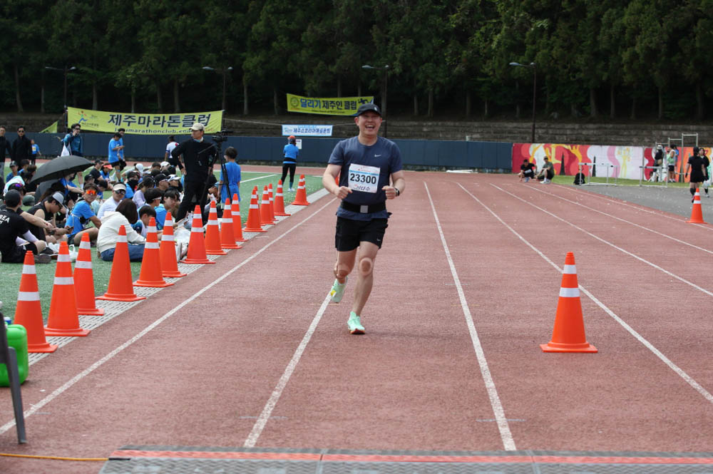 2025년_마라톤참가자_23300_1