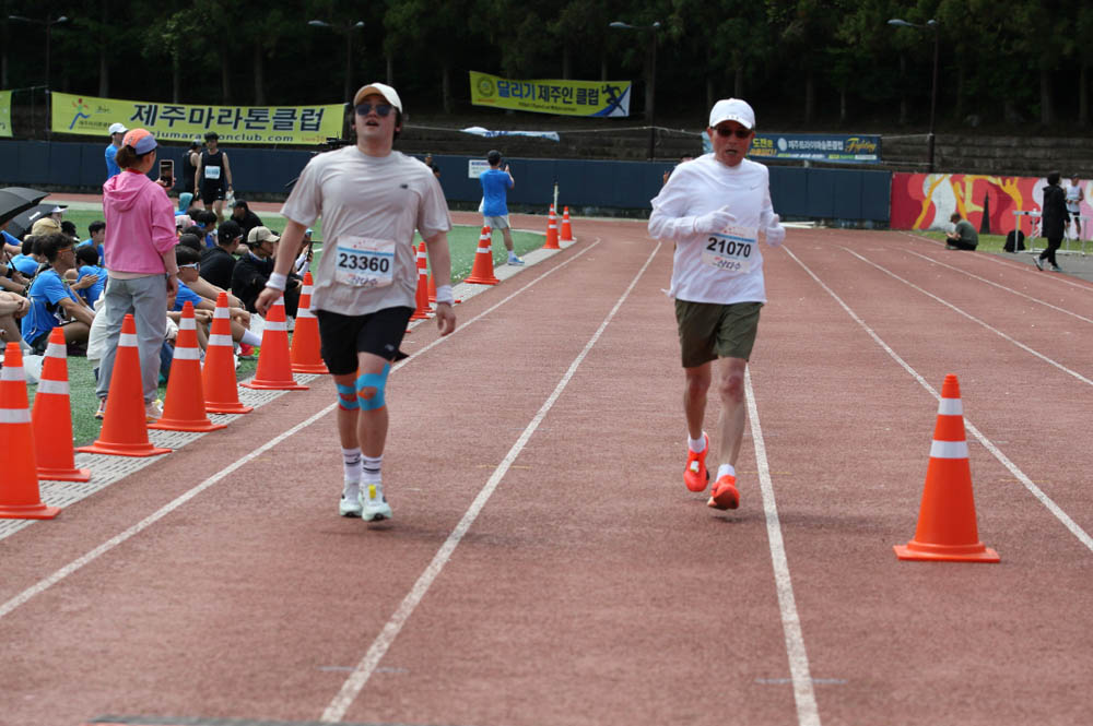 2025년_마라톤참가자_23360_1