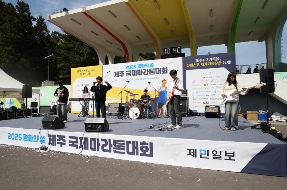 2025년_행사장스케치_129